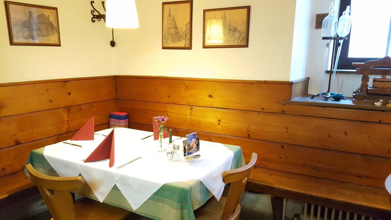 Gasthof Zum Gruenen Baum Mautern an der Donau Kültér fotó